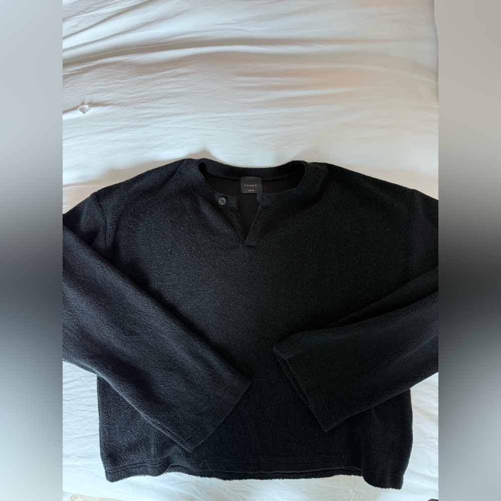LESET Black Teddy Henley - Picture 2 of 3